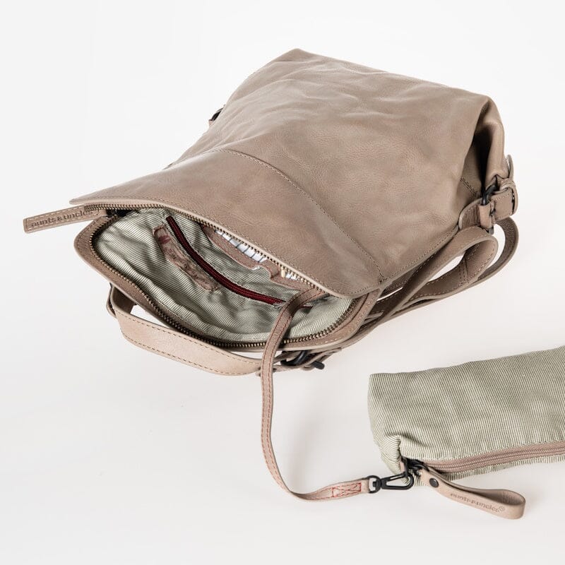 Aunts & Uncles Grandma's Luxury Club Backpack / Shoulderbag Mrs. Crumble Vintage Khaki Aunts & Uncles 