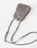 Aunts & Uncles Grandma's Luxury Club Mrs. Sugar Pop Telefoontas - Beugeltasje Oyster Grey Aunts & Uncles 