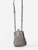 Aunts & Uncles Grandma's Luxury Club Mrs. Sugar Pop Telefoontas - Beugeltasje Oyster Grey Aunts & Uncles 
