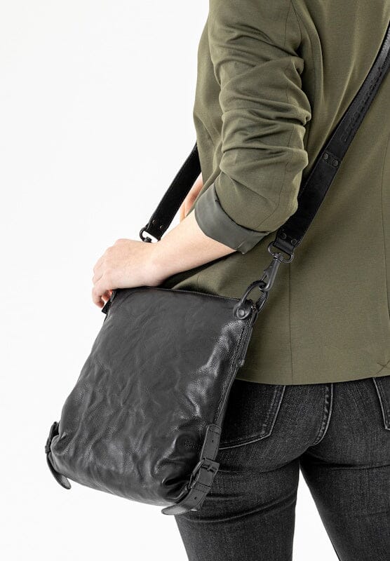 Aunts & Uncles Grandma's Luxury Club Mrs.Chocolate Cookie Shoulderbag Black Smoke Aunts & Uncles 