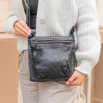 Bear Design Crossover Tas Davita Zwart Bear Design 