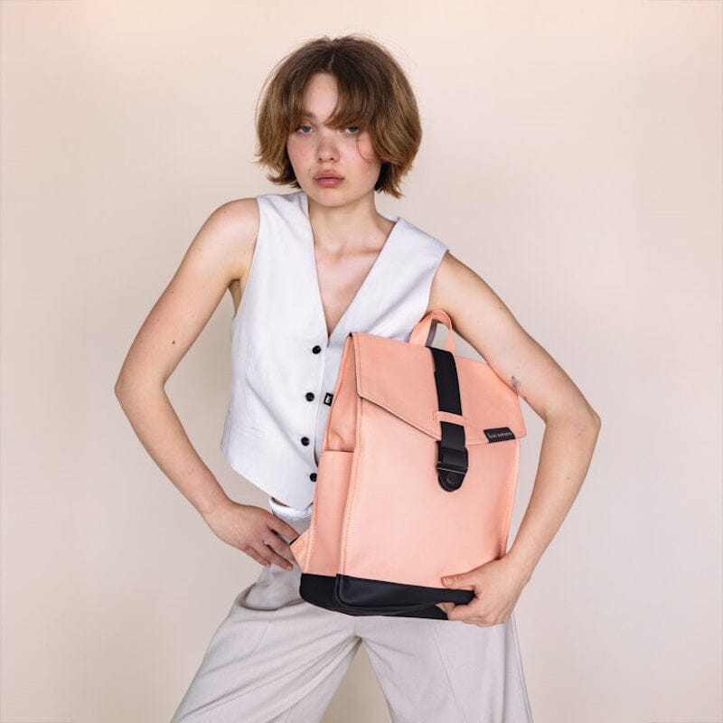 Bold Banana Envelope Backpack Peach Panter Bold Banana 