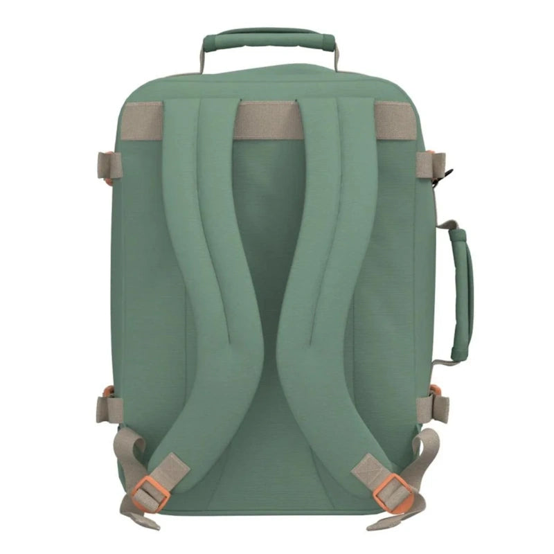 Cabin Zero Classic Ultralight Cabin Bag 36L Sage Forest Cabin Zero 