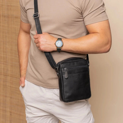 Chesterfield Brand Laveno Schoudertas Black Chesterfield Brand 