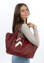 Emily & Noah Hasina Handbag Black Emily & Noah 