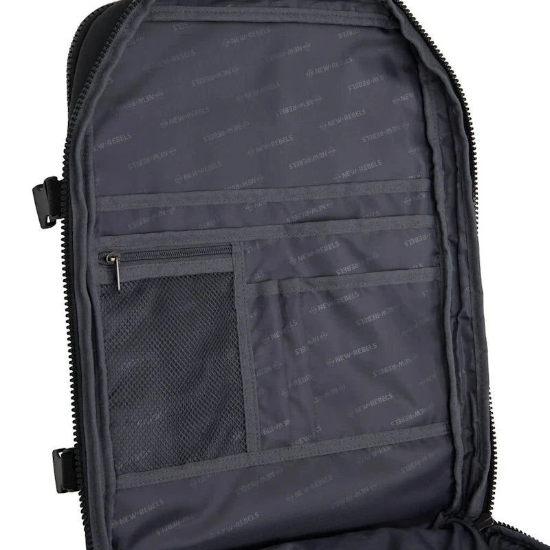 New Rebels Jessi Easton Underseater 15,6" Black New Rebels 