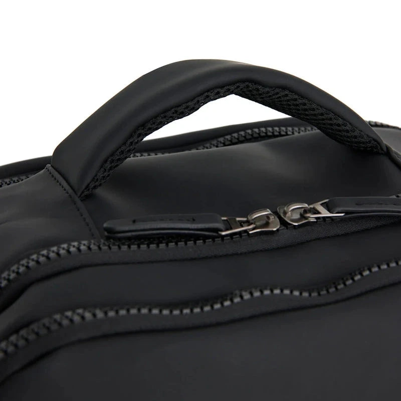 New Rebels Jessi Easton Underseater 15,6" Black New Rebels 