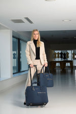 Olivia Lauren Dames Business Trolley 17" Octavia Navy Blue Olivia Lauren 
