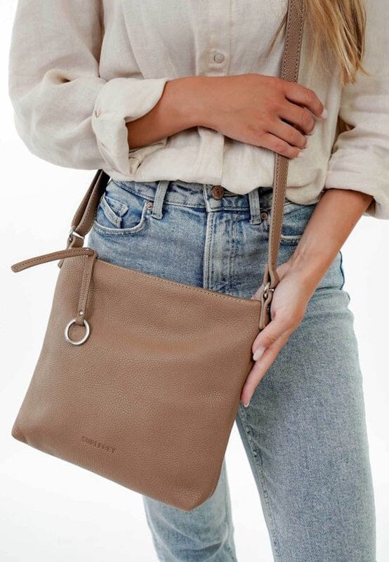Suri Frey Shoulderbag S Debby Dark Taupe Suri Frey 